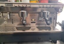 Πωλείται μηχανή espresso και μύλος άλεσης