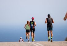Άνοιξαν οι εγγραφές στο 11o Tinos Running Experience 2026!