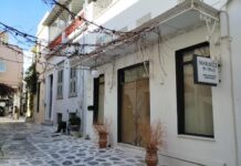 Ενοικιάζεται κατάστημα στην Τήνο