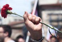 Πρωτομαγιά: Aπεργιακή συγκέντρωση στην Τήνο