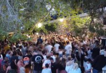 H Τήνος στην πρώτη τριάδα των πασχαλινών προορισμών για το 2026