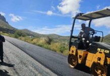 Ασφαλτόστρωση στο δρόμο προς Κώμη – Καλλονή Τήνου