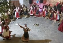Καλωσόρισαν την άνοιξη στην Κώμη Τήνου